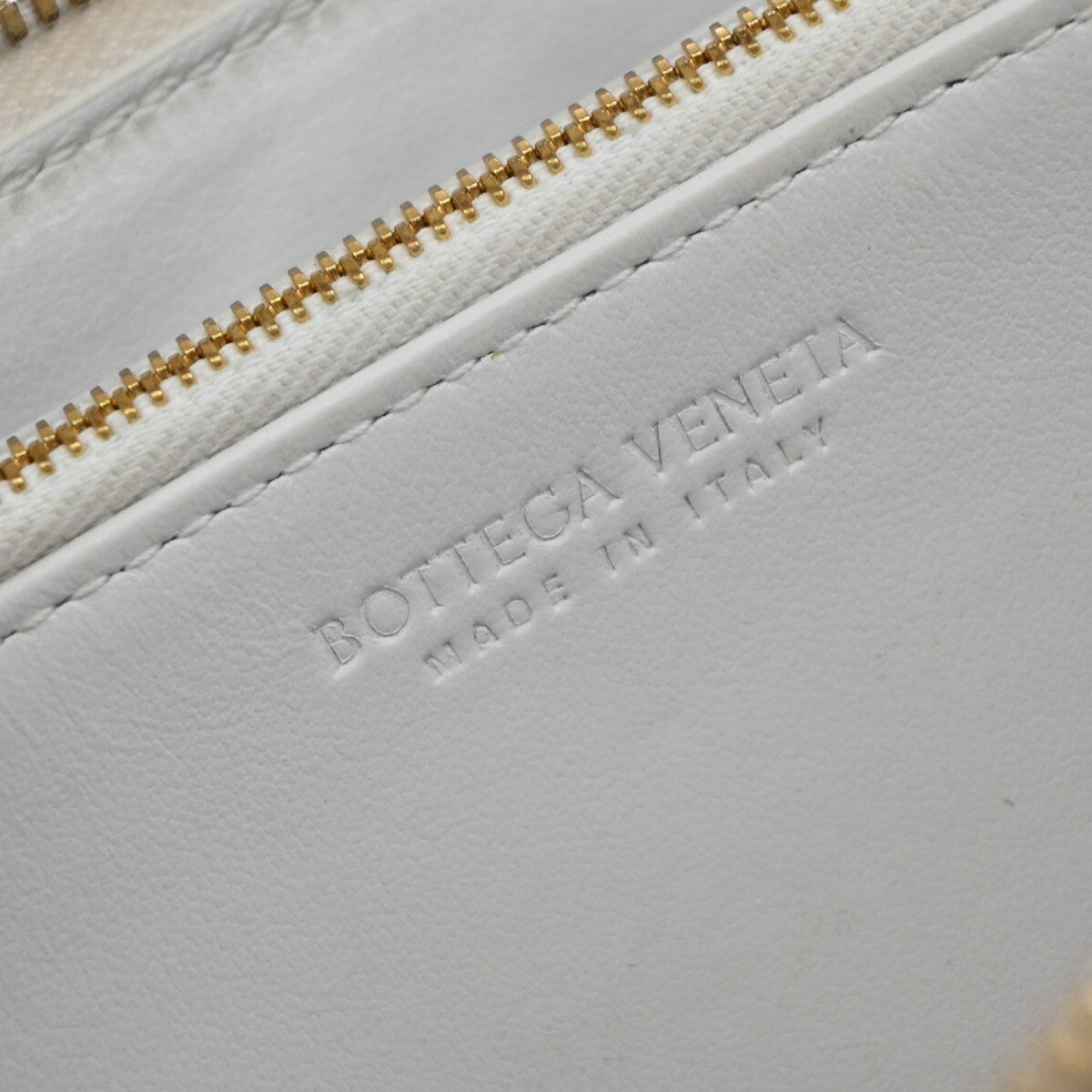 BOTTEGA VENETA Cassette Intrecciato long Wallet Purse Leather White 64EE516