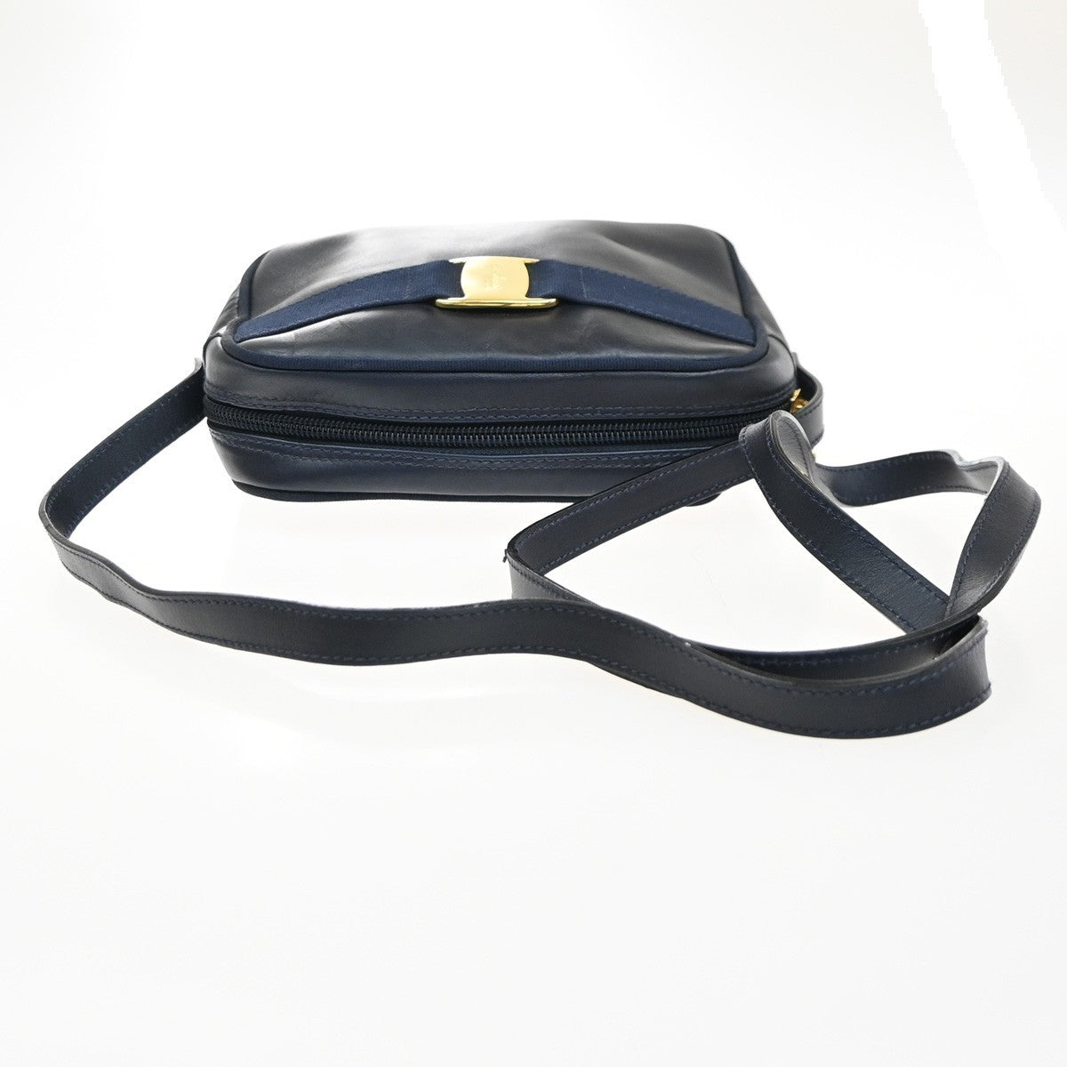 SALVATORE FERRAGAMO Logo Vara Shoulder Bag Leather Navy Blue GHW Italy 09MA547