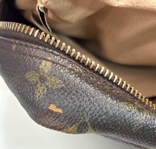 LOUIS VUITTON Trousse Toilette 28 Clutch Hand Bag Monogram Brown M47522 05KC393