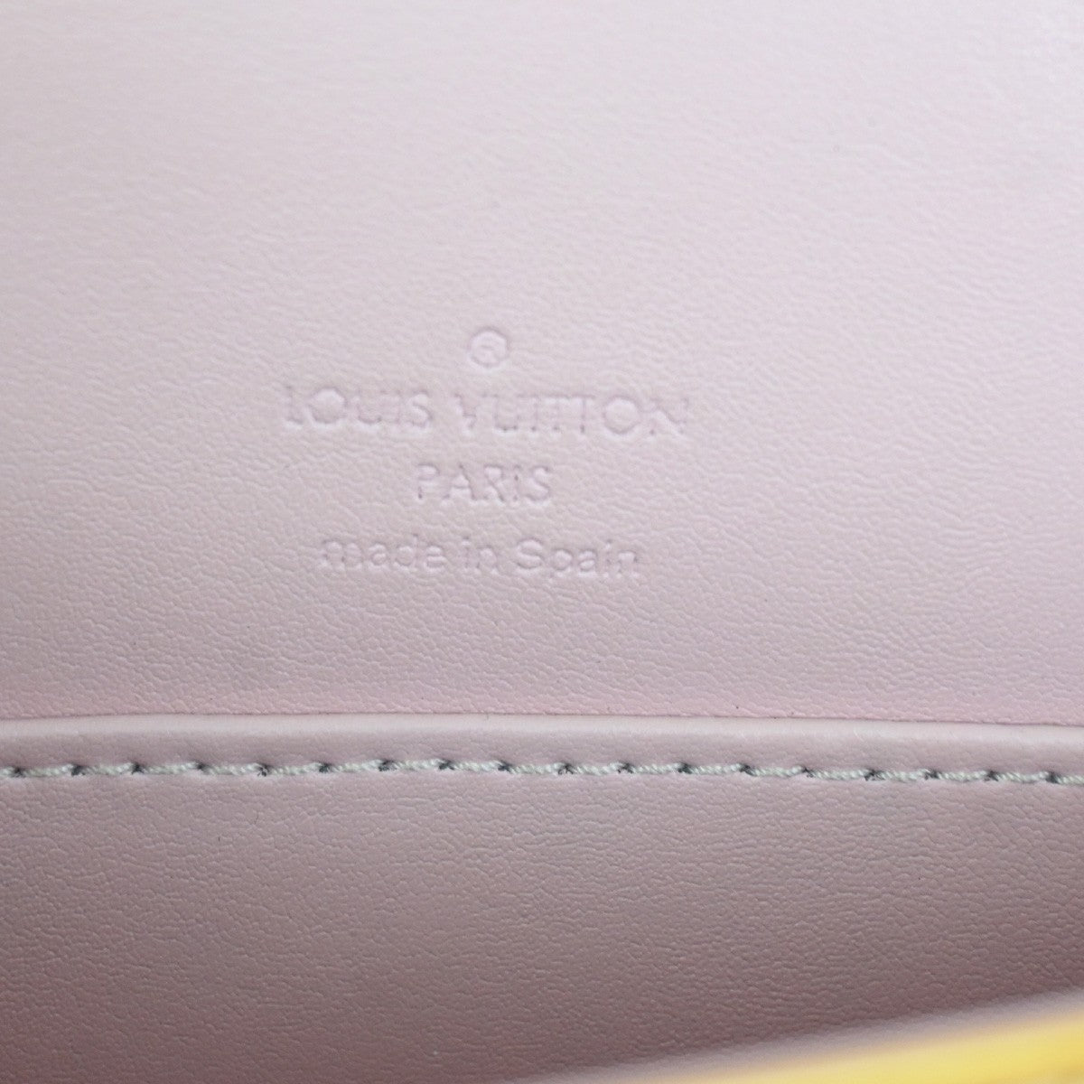 LOUIS VUITTON Thompson Street Shoulder Bag Monogram Vernis Rose M91070 61KC798