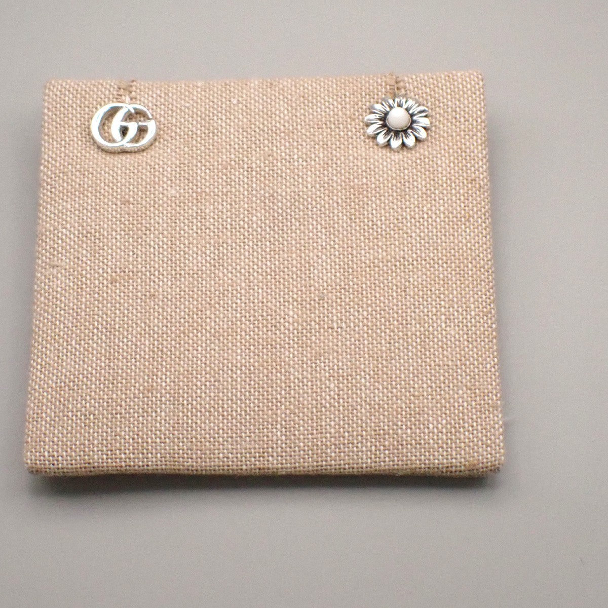 GUCCI Marmont Double G Logo Flower Motif Stud Earrings Silver 925 68CA572