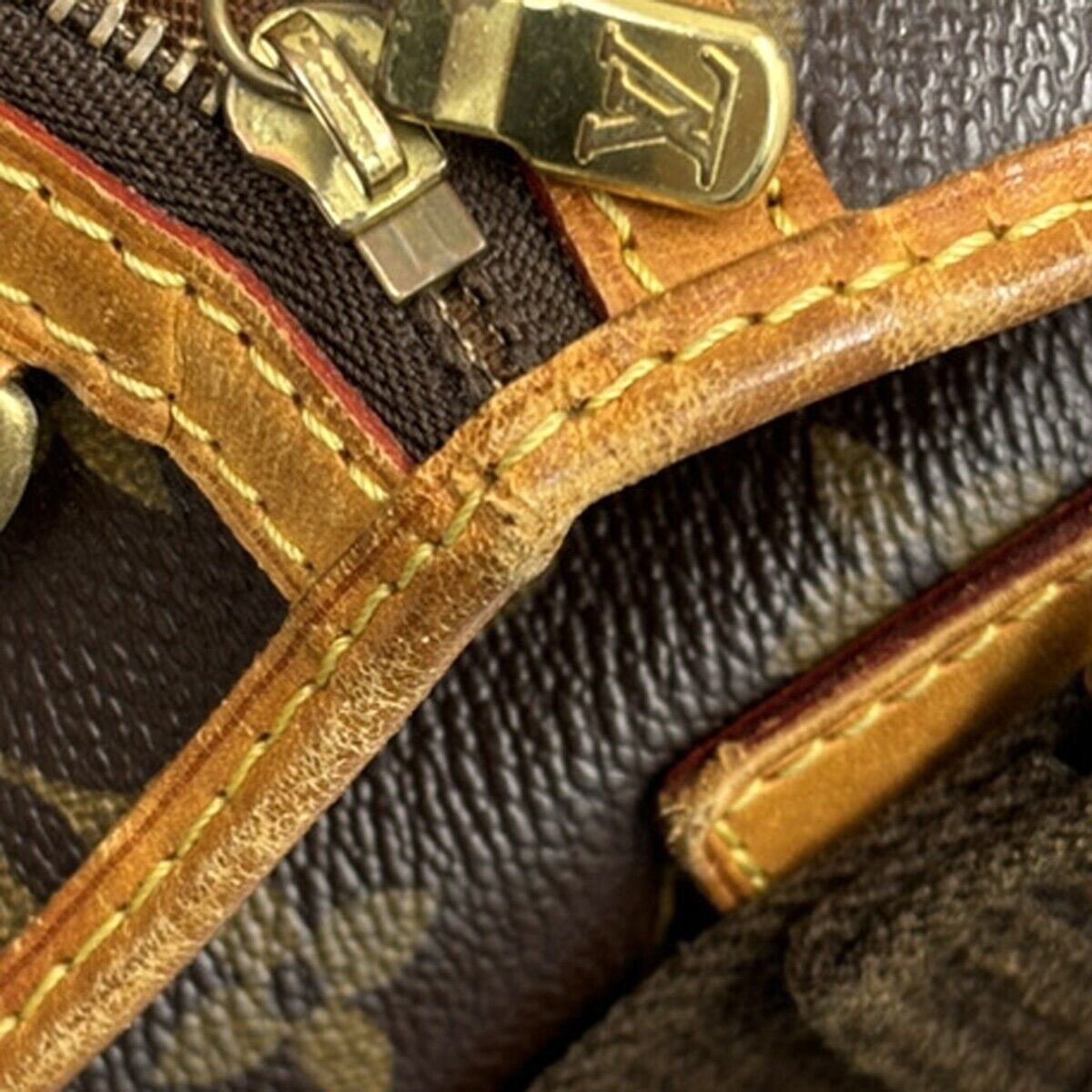 LOUIS VUITTON Messenger Bosphore PM Shoulder Bag Monogram Leather M40106 83HC048