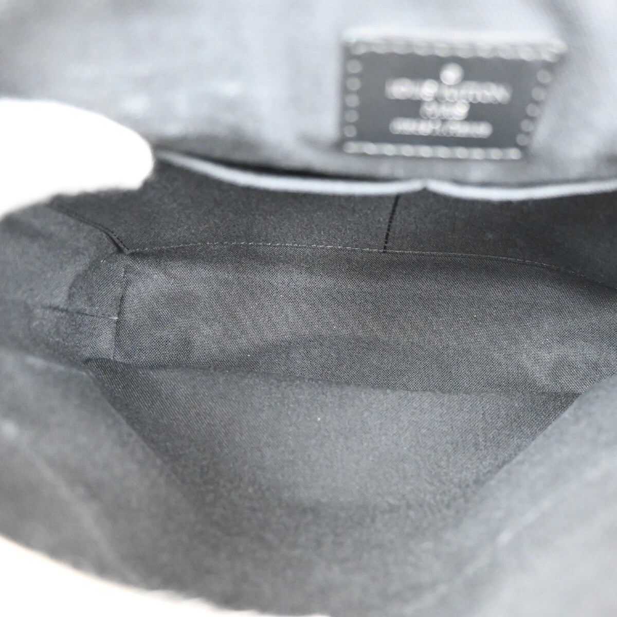 LOUIS VUITTON Logo District PM Shoulder Bag Damier Graphite Black N41260 94EE207