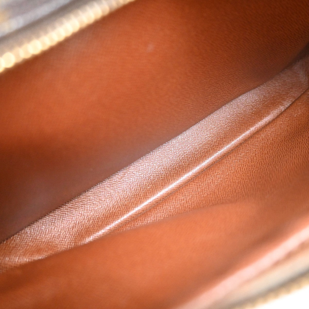LOUIS VUITTON Nile Crossbody Shoulder Bag Monogram Leather Brown M45244 81KD175