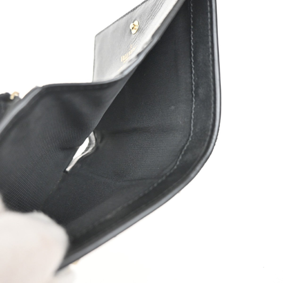 VALENTINO Logo Studs Compact Bifold Wallet Purse Leather Black GHW Italy 69KB160