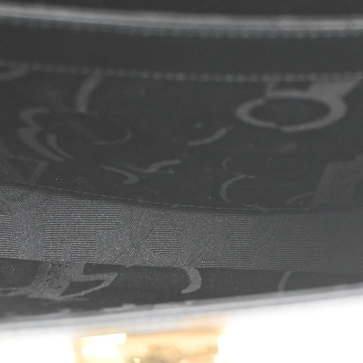 SALVATORE FERRAGAMO Logo Gancini 2WAY Hand Bag Leather Black GHW Italy 77RL504