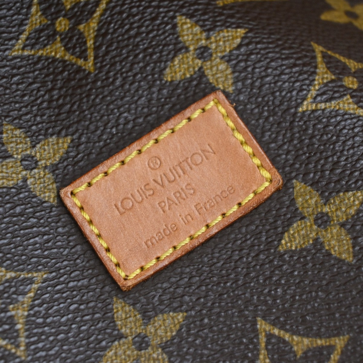 LOUIS VUITTON Logo Saumur 30 Shoulder Bag Monogram Leather Brown M42256 84EG375