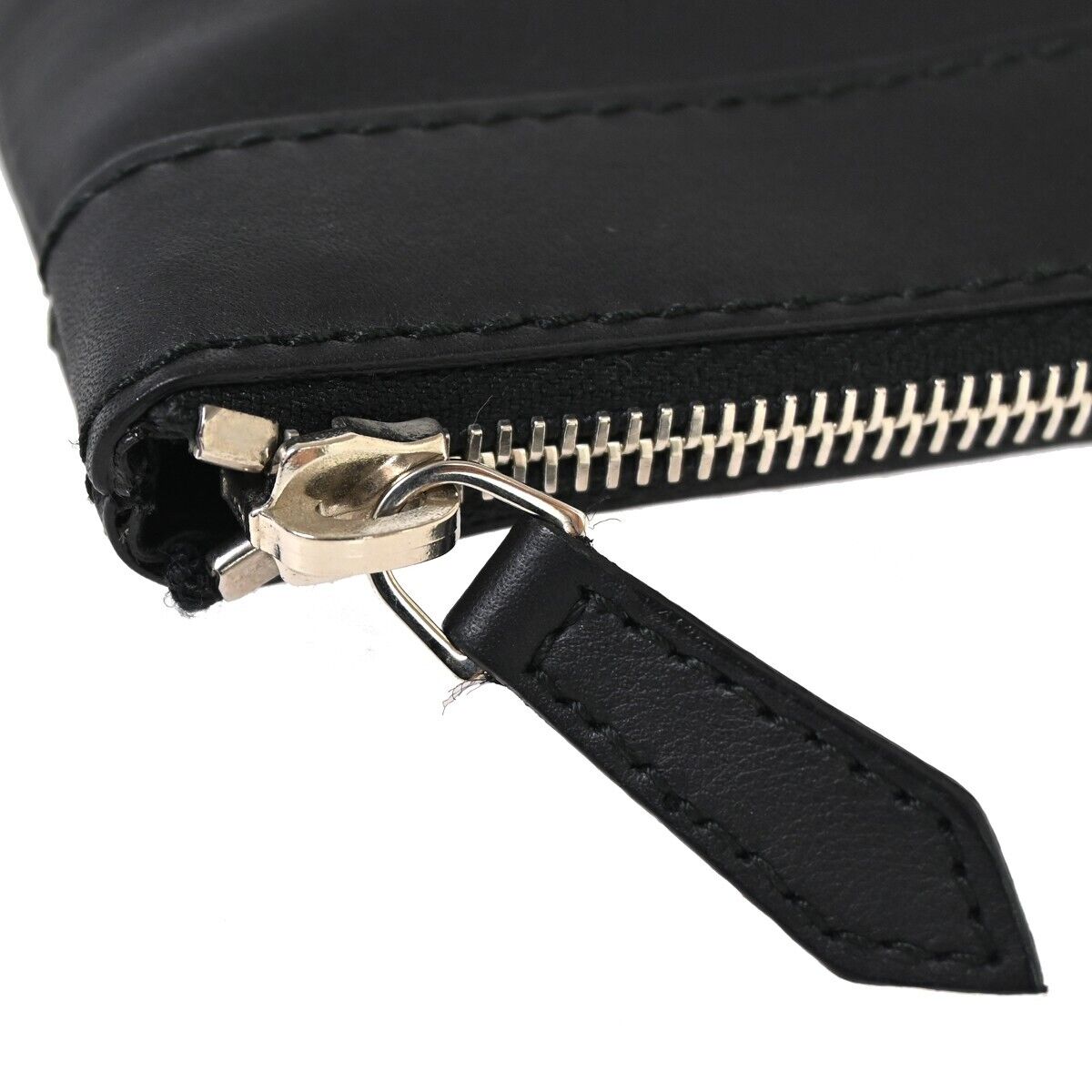 BALENCIAGA Logo Navy Clip M Clutch Hand Bag 373834 Leather Black Italy 33GA300