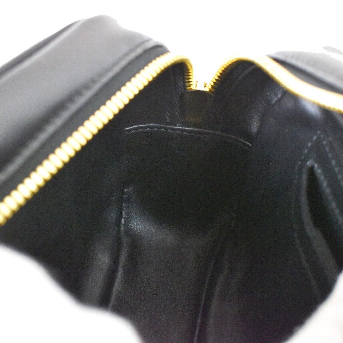 SALVATORE FERRAGAMO 2Way Chain Gancini Shoulder Bum Bag Leather Black 85RG050