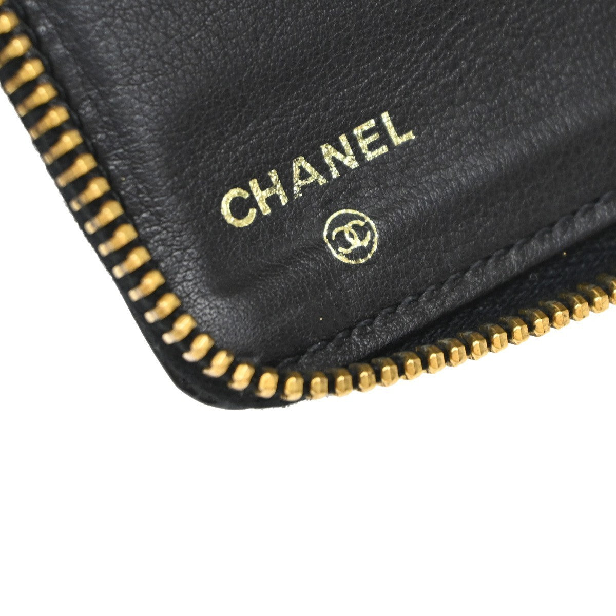 CHANEL CC Logo Zipper Around Wallet Patent Leather Black Italy Vintage 05EG064