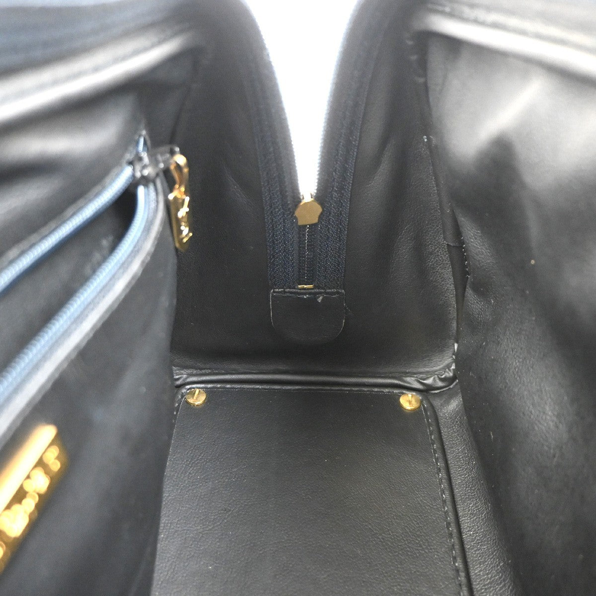 YVES SAINT LAURENT Y Logo 2Way Shoulder Hand Bag Leather Navy Blue GHW 18YJ011