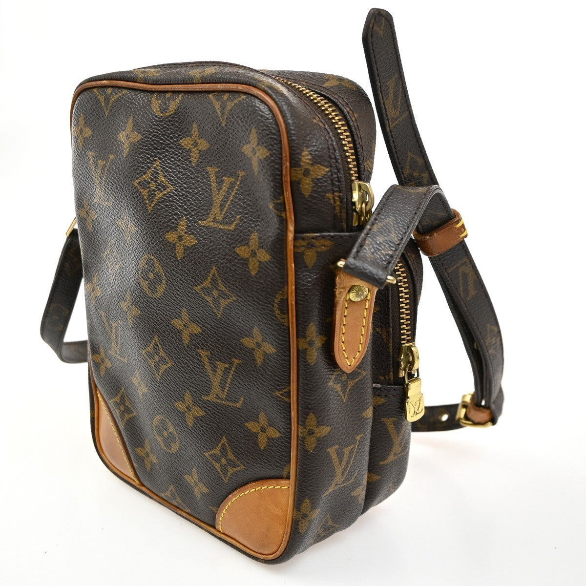 LOUIS VUITTON Amazon Crossbody Shoulder Bag Monogram Leather BN M45236 37CA489