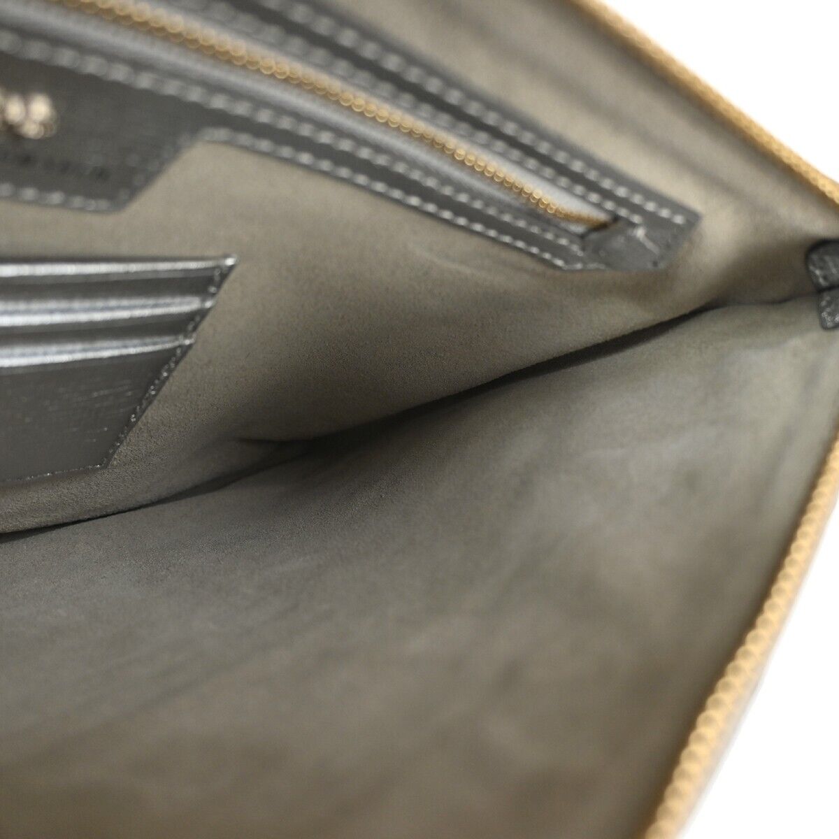 ANYA HINDMARCH Logo Fringe Tassel Clutch Hand Bag Leather Silver Black 69EA079