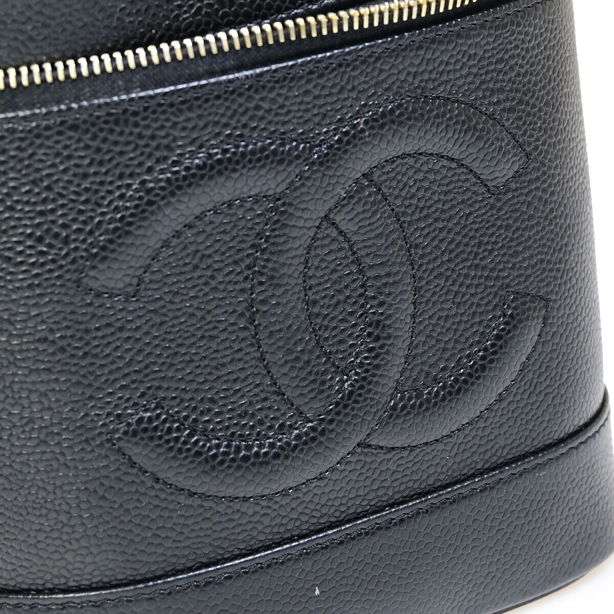 CHANEL CC Logo Vanity Hand Bag Caviar Skin Leather Black GHW France 59RJ911