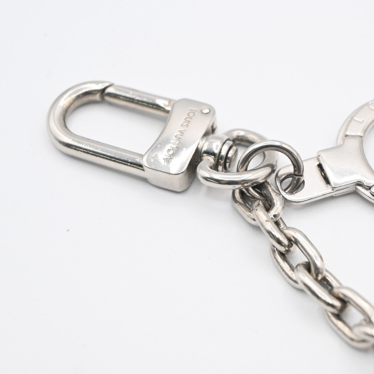 LOUIS VUITTON LV Porte Cles Initiales LV Charm Key Ring Silver M65071 67MA374