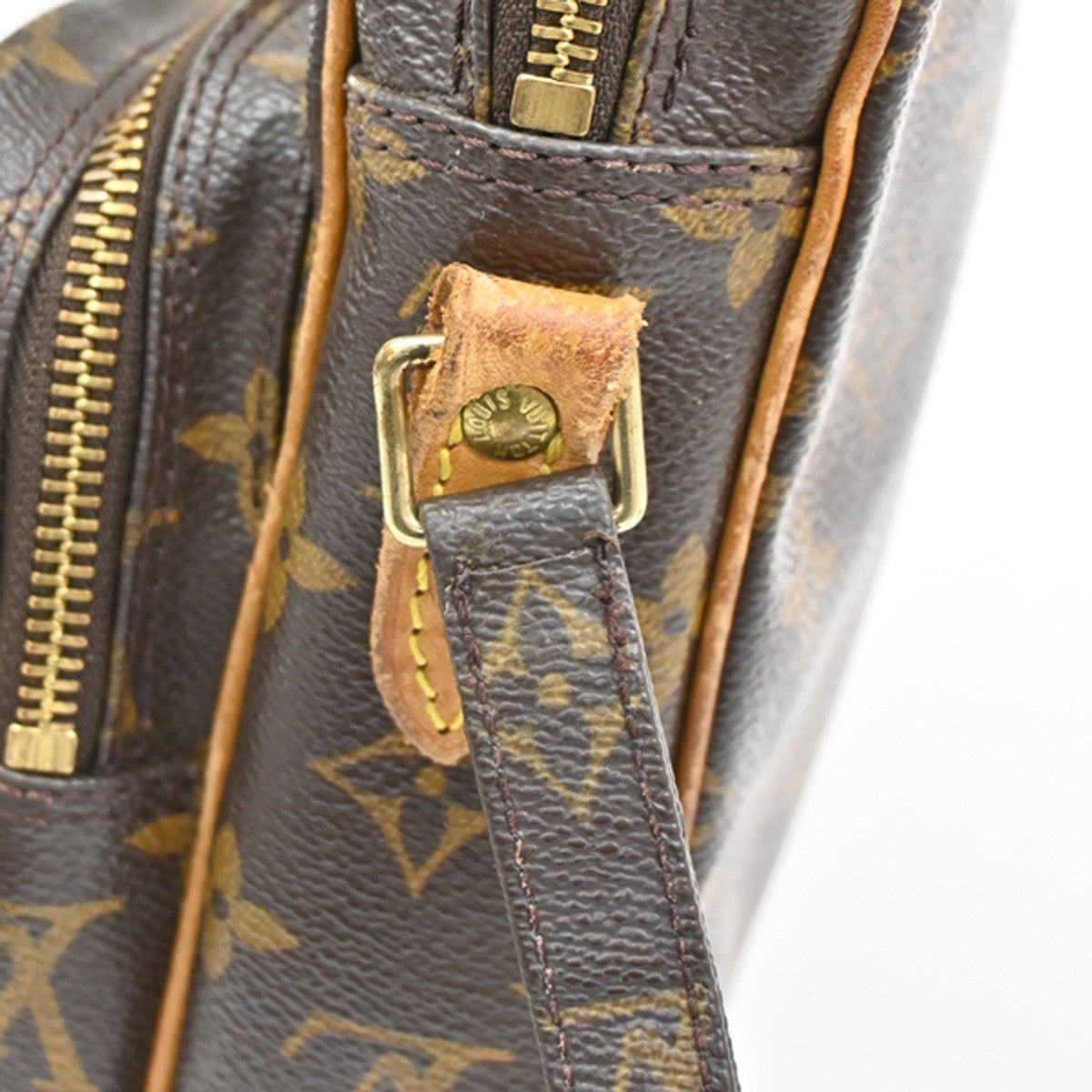LOUIS VUITTON Amazon Crossbody Shoulder Bag Monogram Leather BN M45236 37CA489