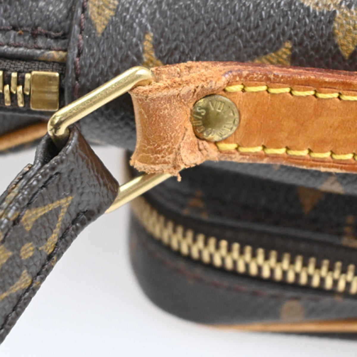 LOUIS VUITTON Amazon Crossbody Shoulder Bag Monogram Leather BN M45236 73CA968