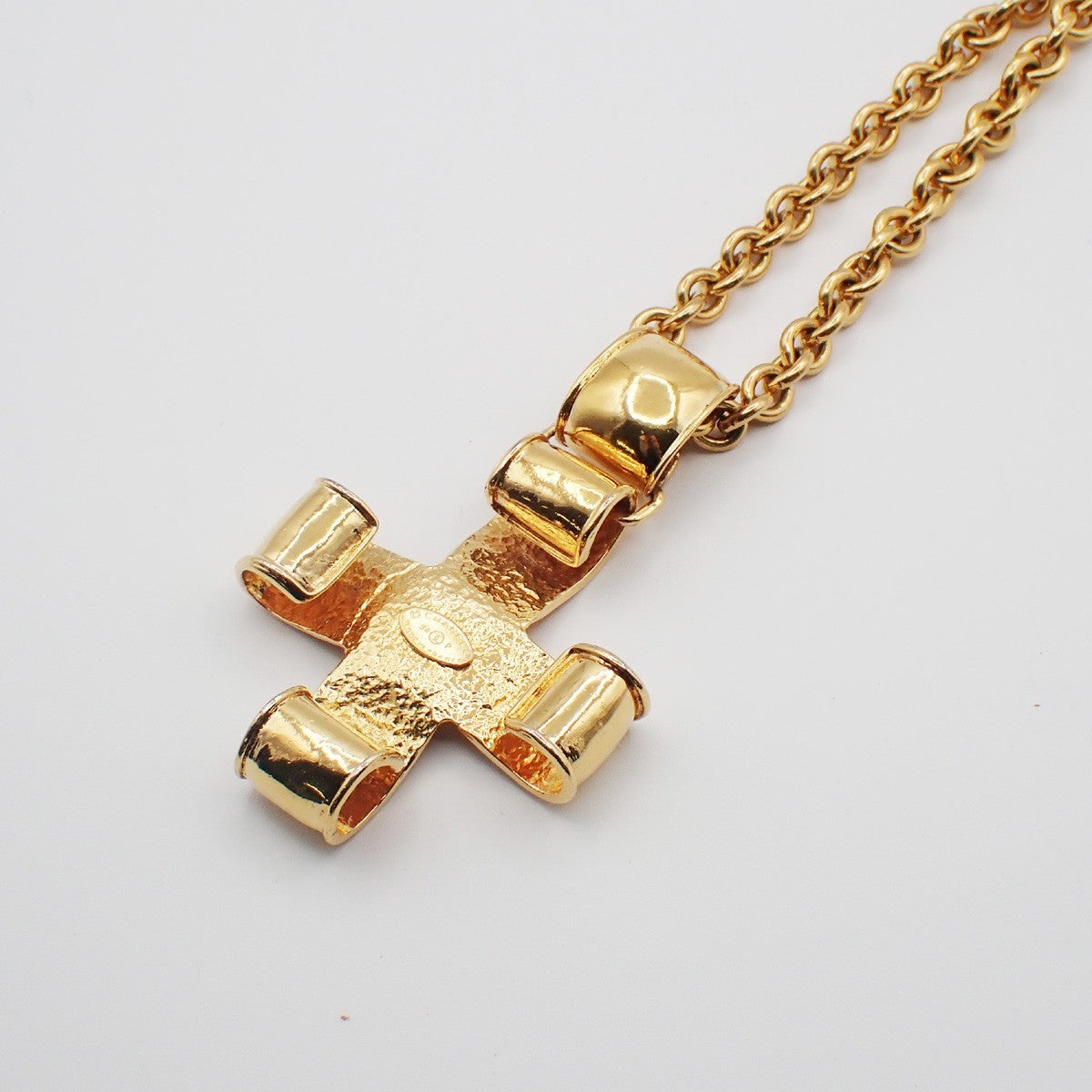 CHANEL CC Logo Cross Chain Long Necklace Pendant 94P Gold France Vintage 53RL935