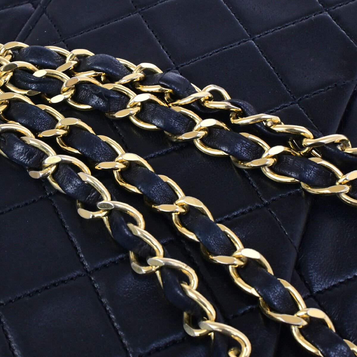 CHANEL CC Matelasse 27 Chain Shoulder Bag Lambskin Leather Black GHW 391RK860
