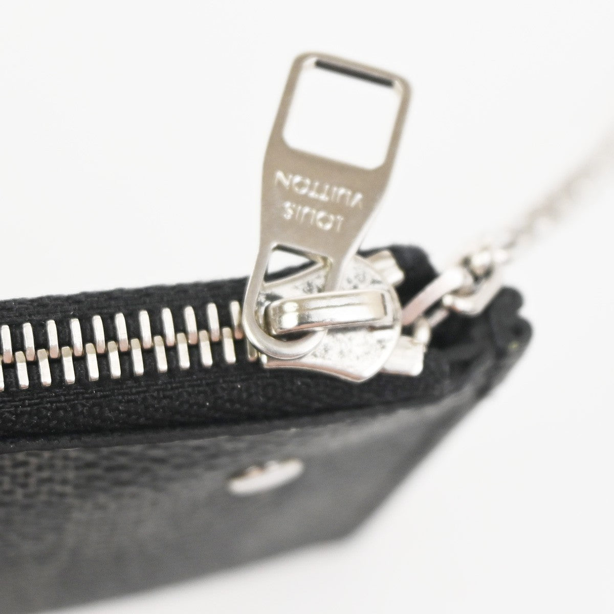 LOUIS VUITTON Pochette Cle Key Pouch Damier Graphite Leather  BK N61237 35RL928