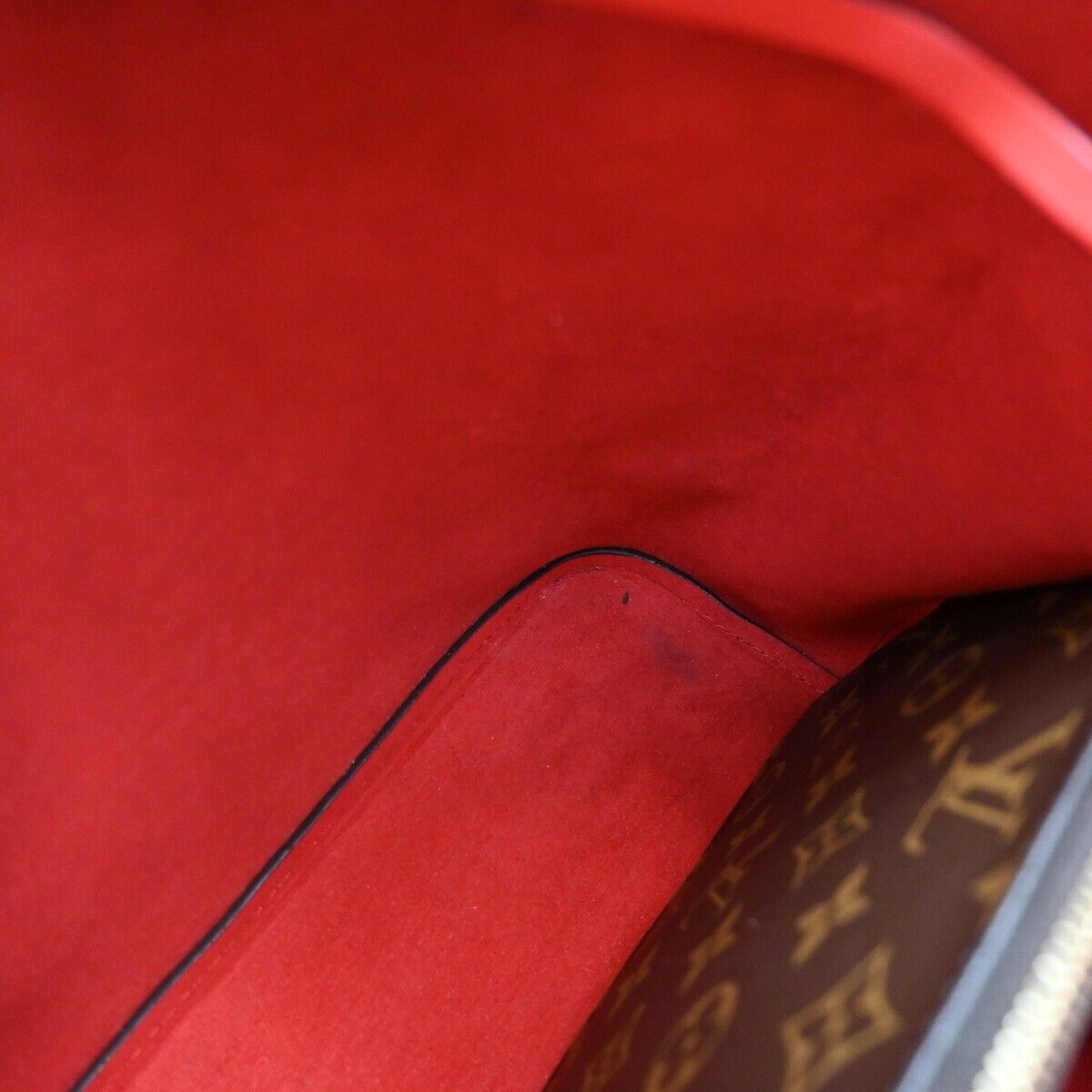 LOUIS VUITTON Neo Noe MM Drawstring Shoulder Bag Monogram Red M44021 669RF240