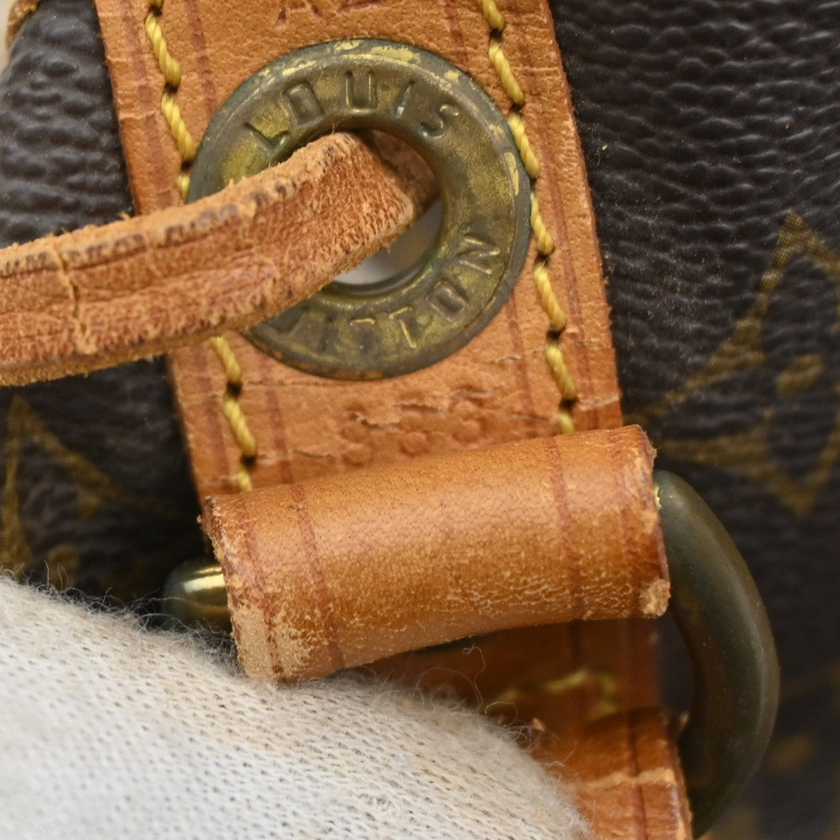LOUIS VUITTON Petit Noe Drawstring Shoulder Bag Monogram Leather M42226 34CA391
