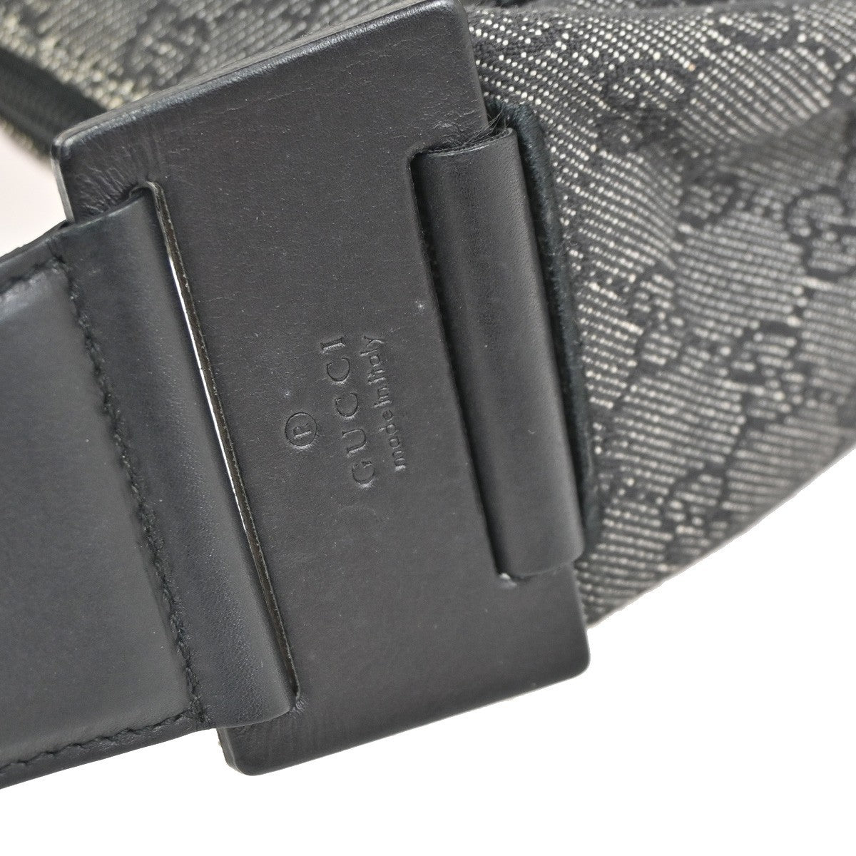 GUCCI GG  Pattern Shoulder Hand Bag Canvas Leather Black GHW Italy 35CA700