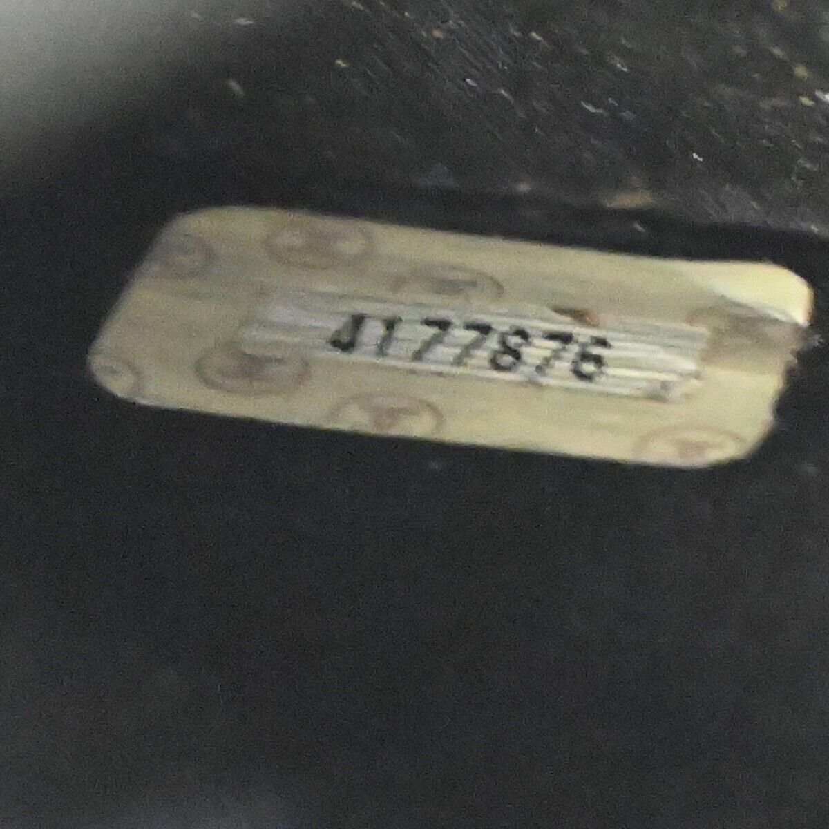 CHANEL CC Logo Long Bifold Wallet Purse Caviar Skin Leather Black GHW 04FA424