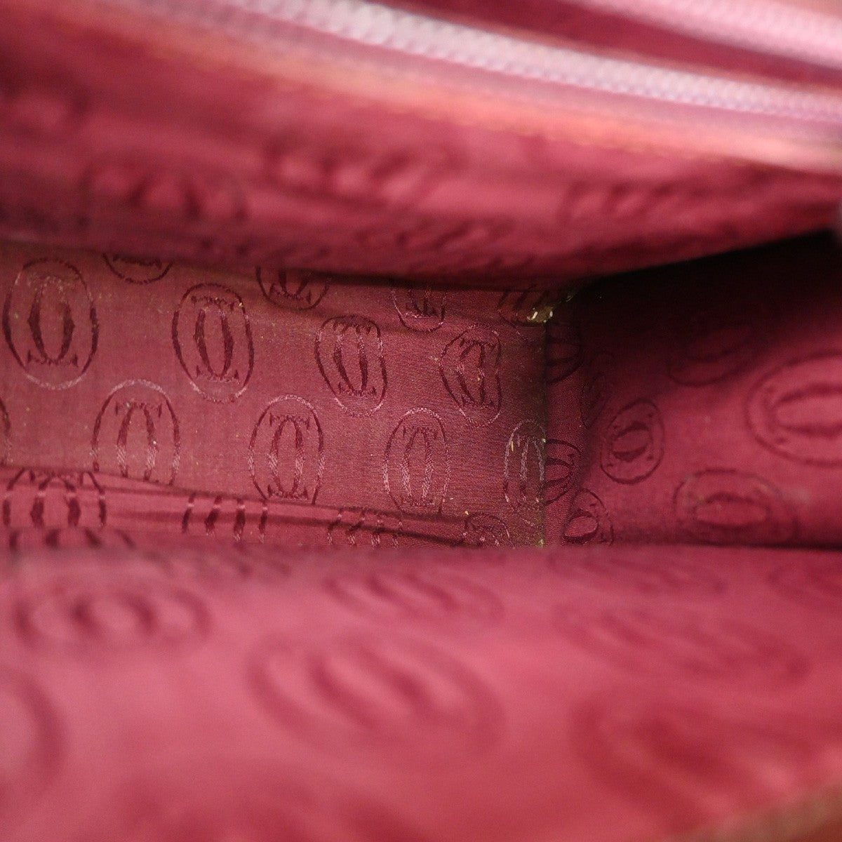MUST DE CARTIER 2C Logo Hand Bag Leather Red GHW Italy 09KB667
