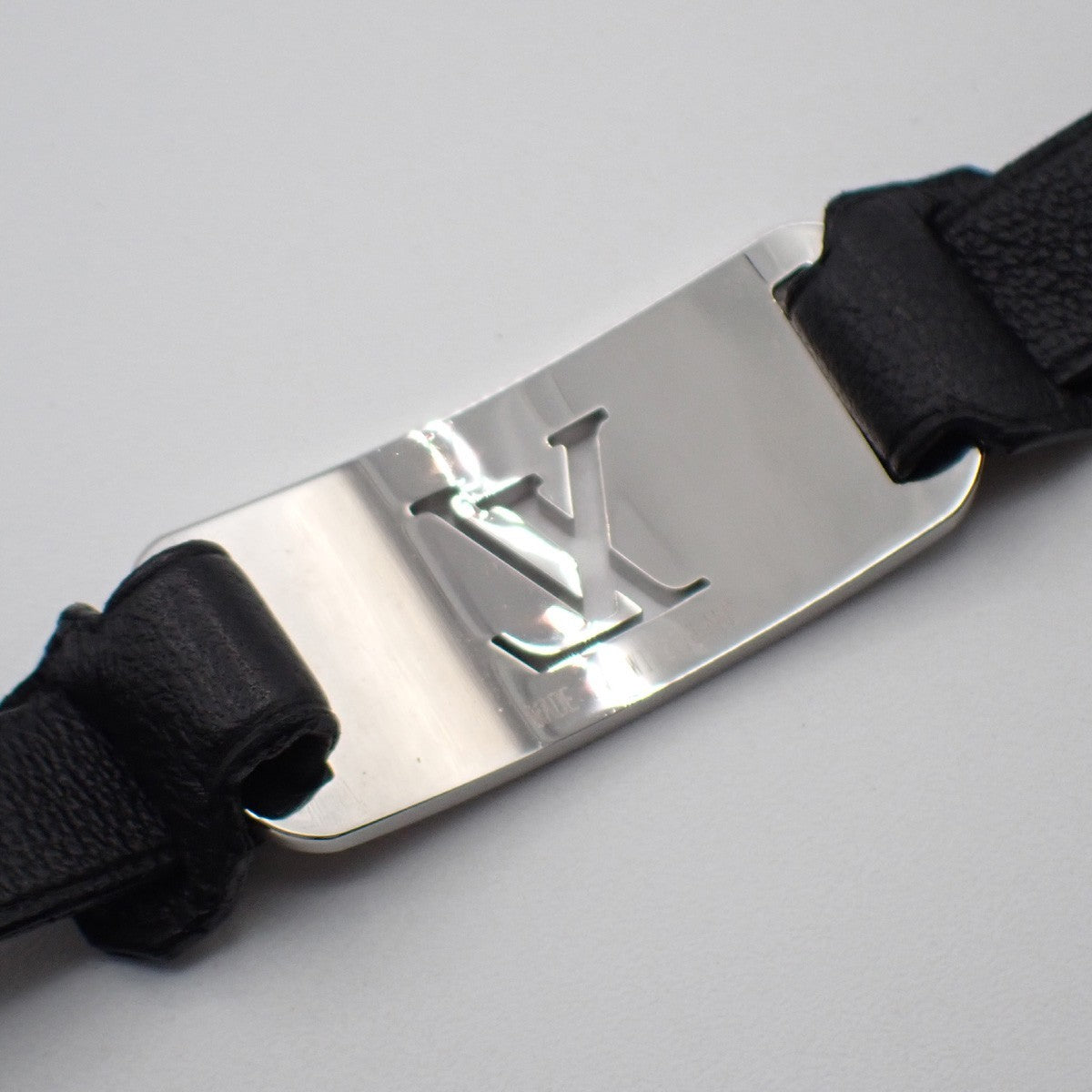 LOUIS VUITTON Champs Elysees Bracelet Leather Black Silver M65458 02KP066