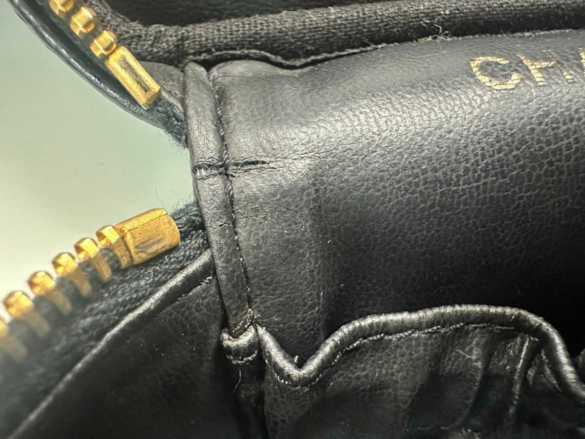 CHANEL CC Logo Vanity Hand Bag Grained Calfskin Leather Black GHW France 53CA769