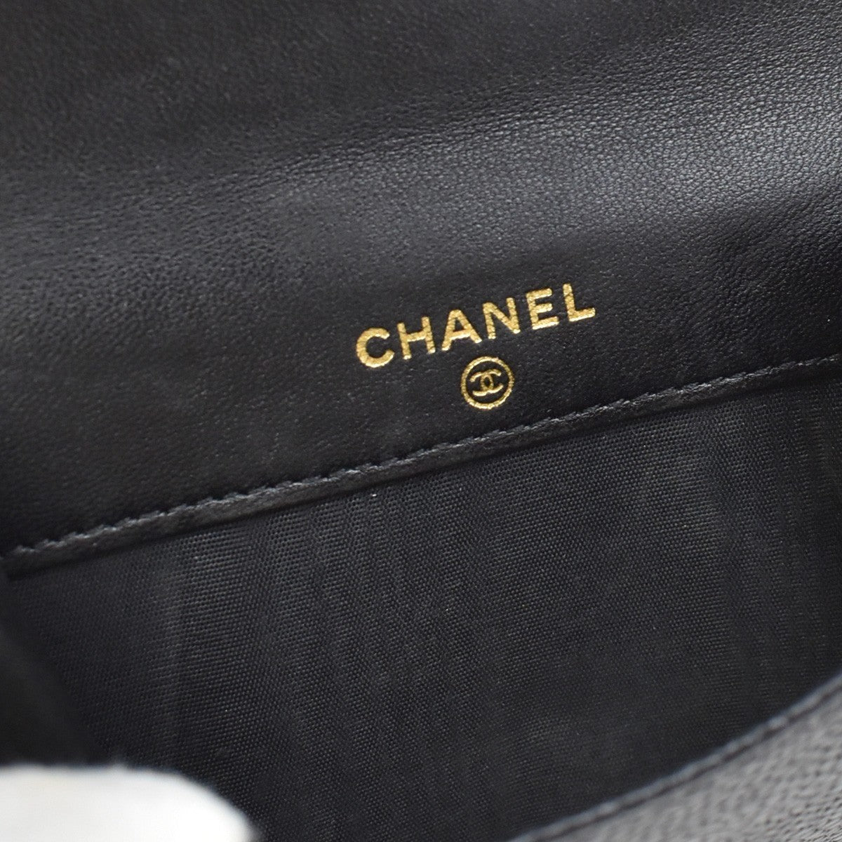 CHANEL CC Logo Bifold Compact Wallet Grained Calfskin Leather Black 64RF554