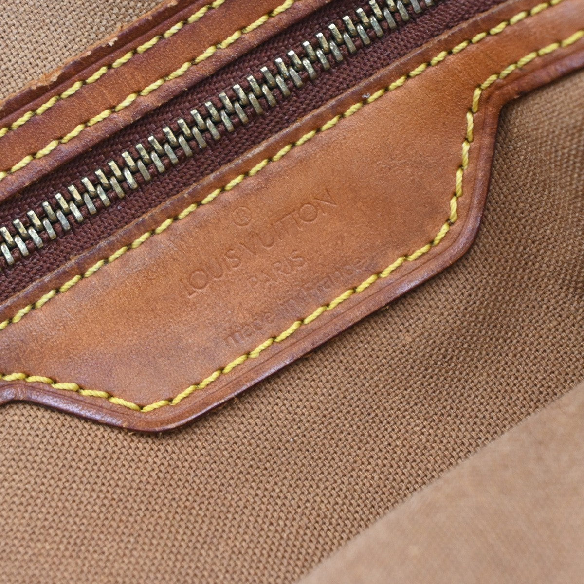 LOUIS VUITTON Cabas Mezzo Shoulder Bag Monogram Leather Brown M51151 34EG306