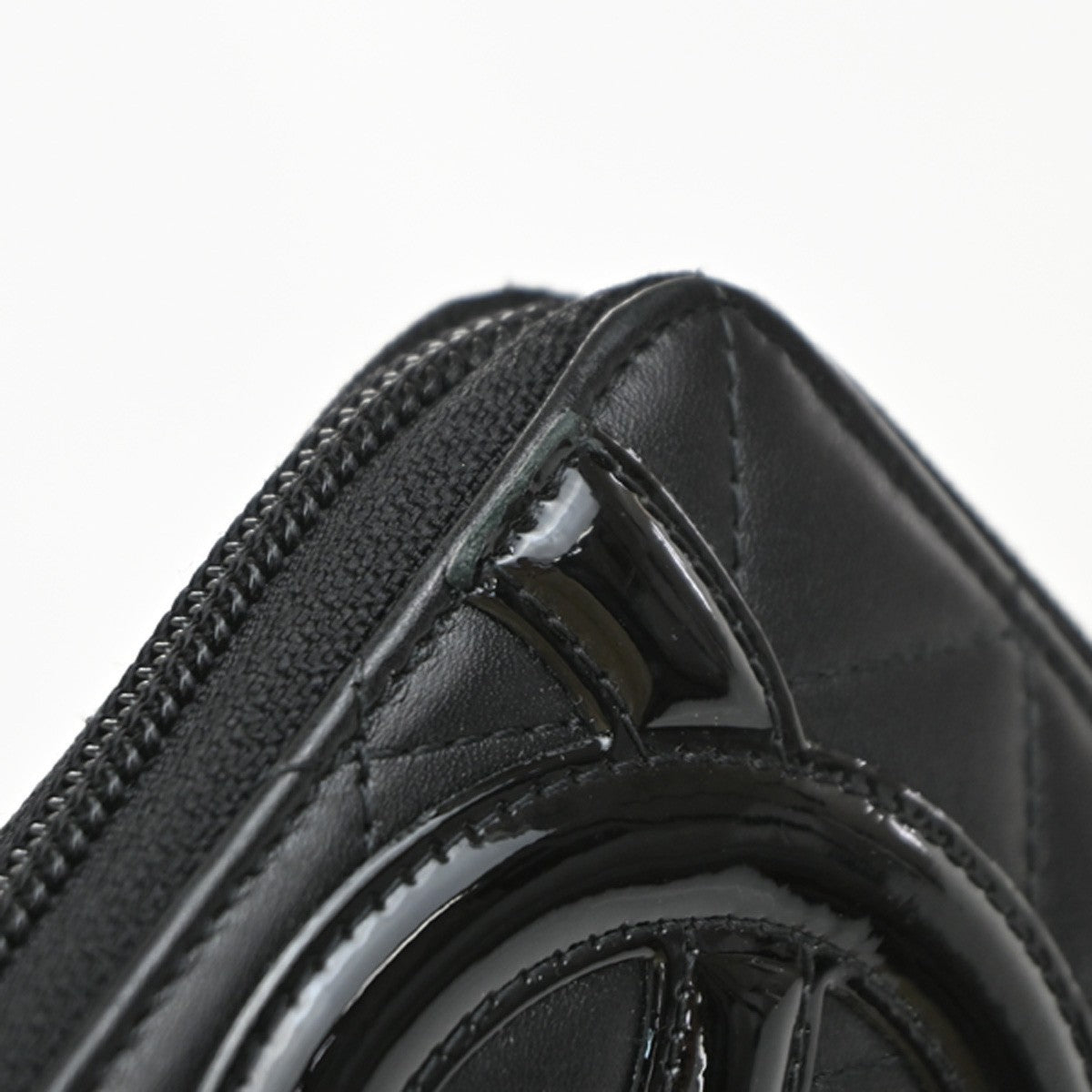 CHANEL CC Cambon Long Zipper Bifold Wallet Patent Leather Black SHW 13RF962