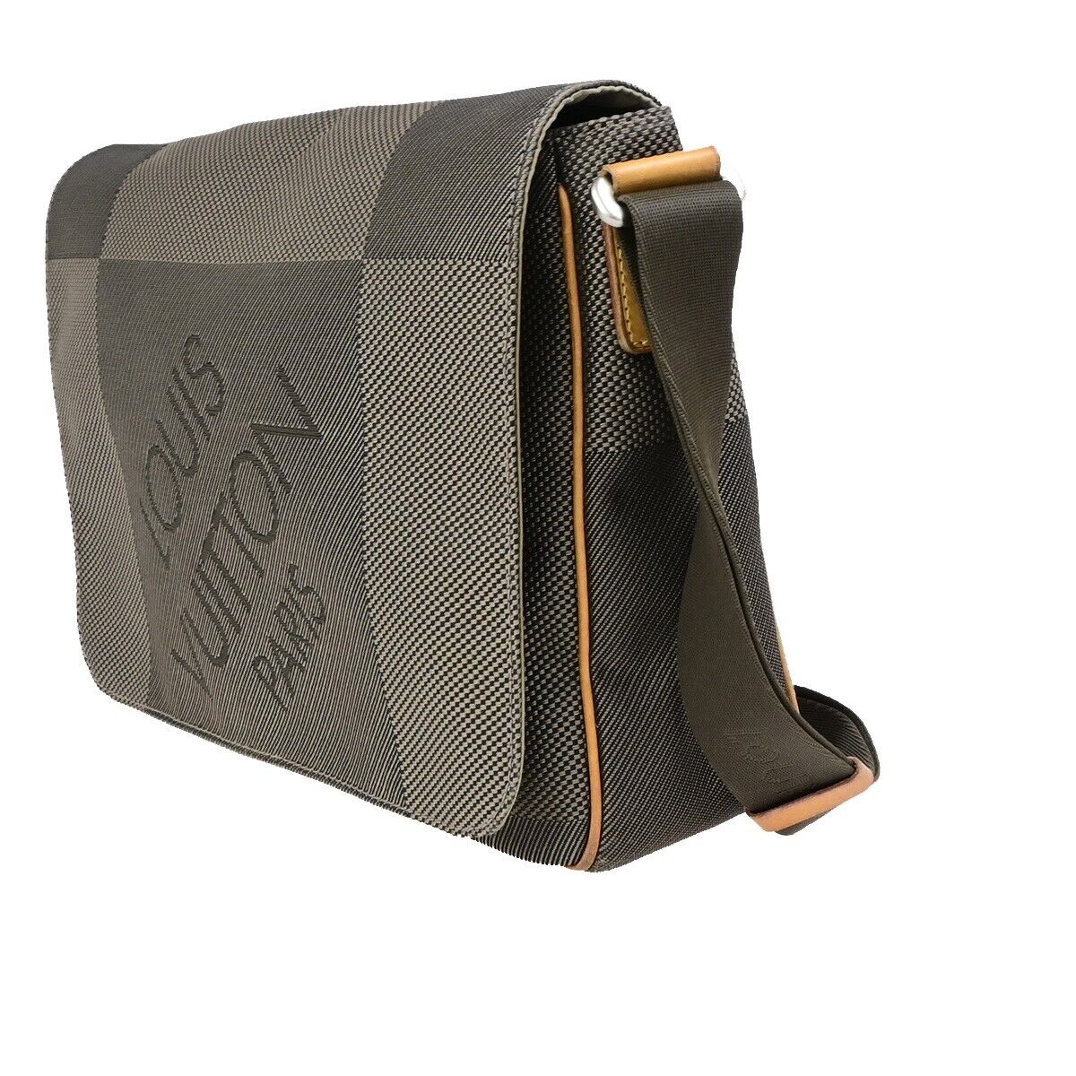 LOUIS VUITTON Petit Messager Shoulder Bag Damier Geant Leather KI M93617 32ED055