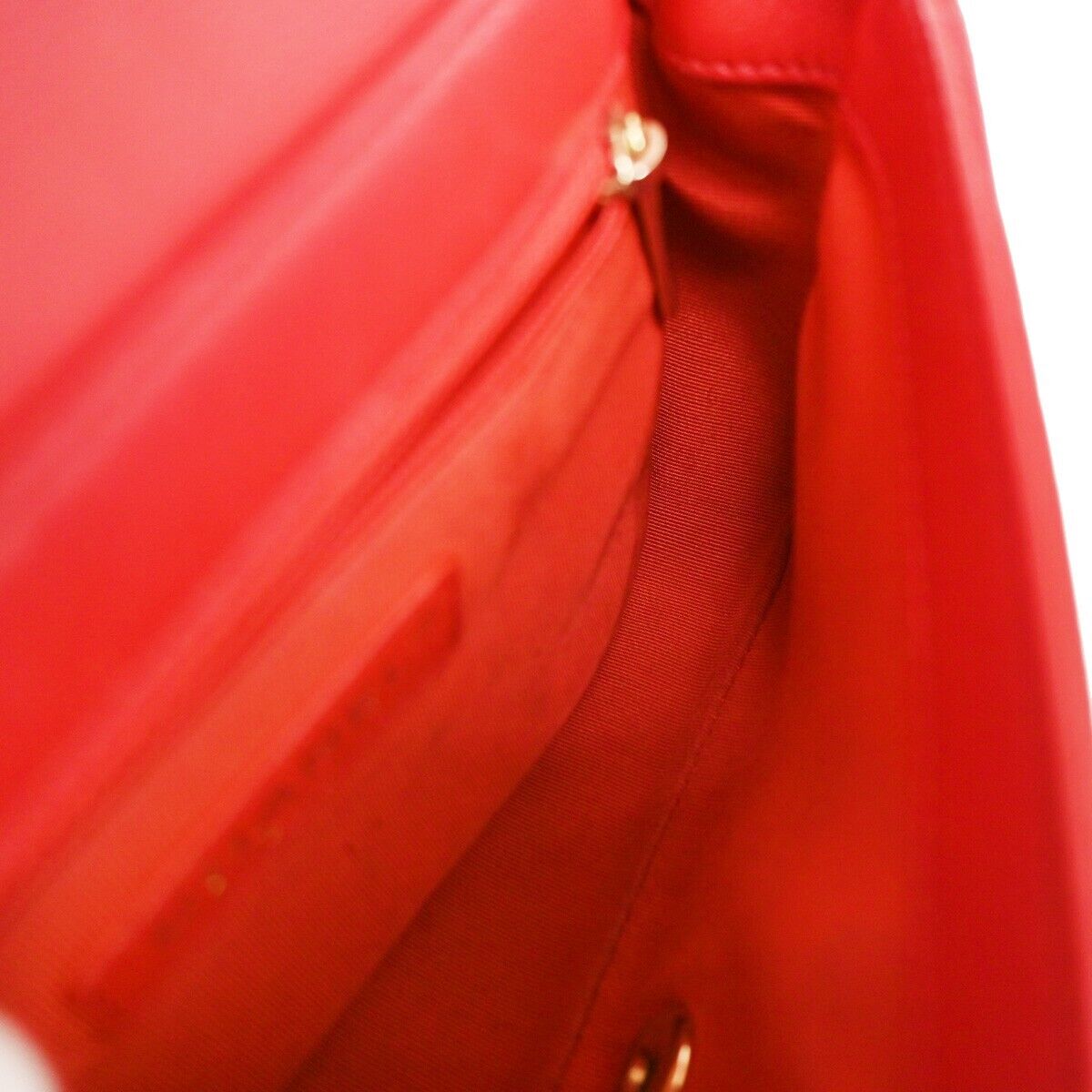 CHANEL CC Logo V Stitch Double Flap Chain Shoulder Bag Leather Red GHW 804RJ284