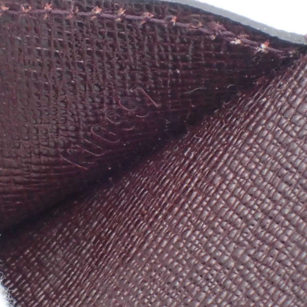 LOUIS VUITTON Special Edition Letter Multi Case Taiga Leather Burgundy 08KP508