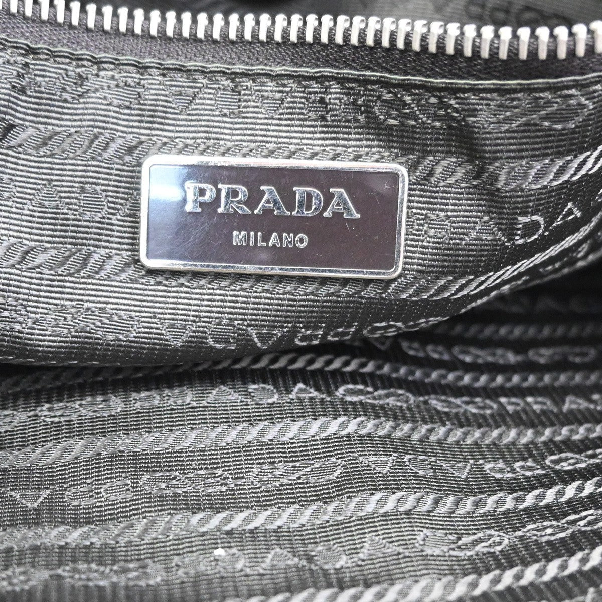 PRADA MILANO Tessuto Messenger Shoulder Bag Nylon Leather Italy Khaki 32CA854
