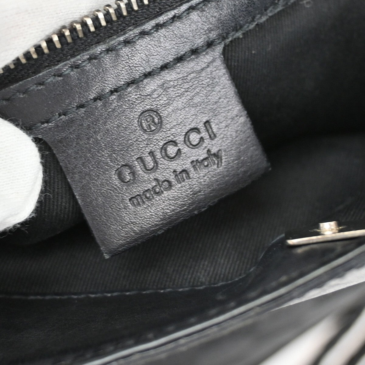 GUCCI Logo GG Pattern Cross Body Shoulder Bag Canvas Leather Black Italy 80EE311