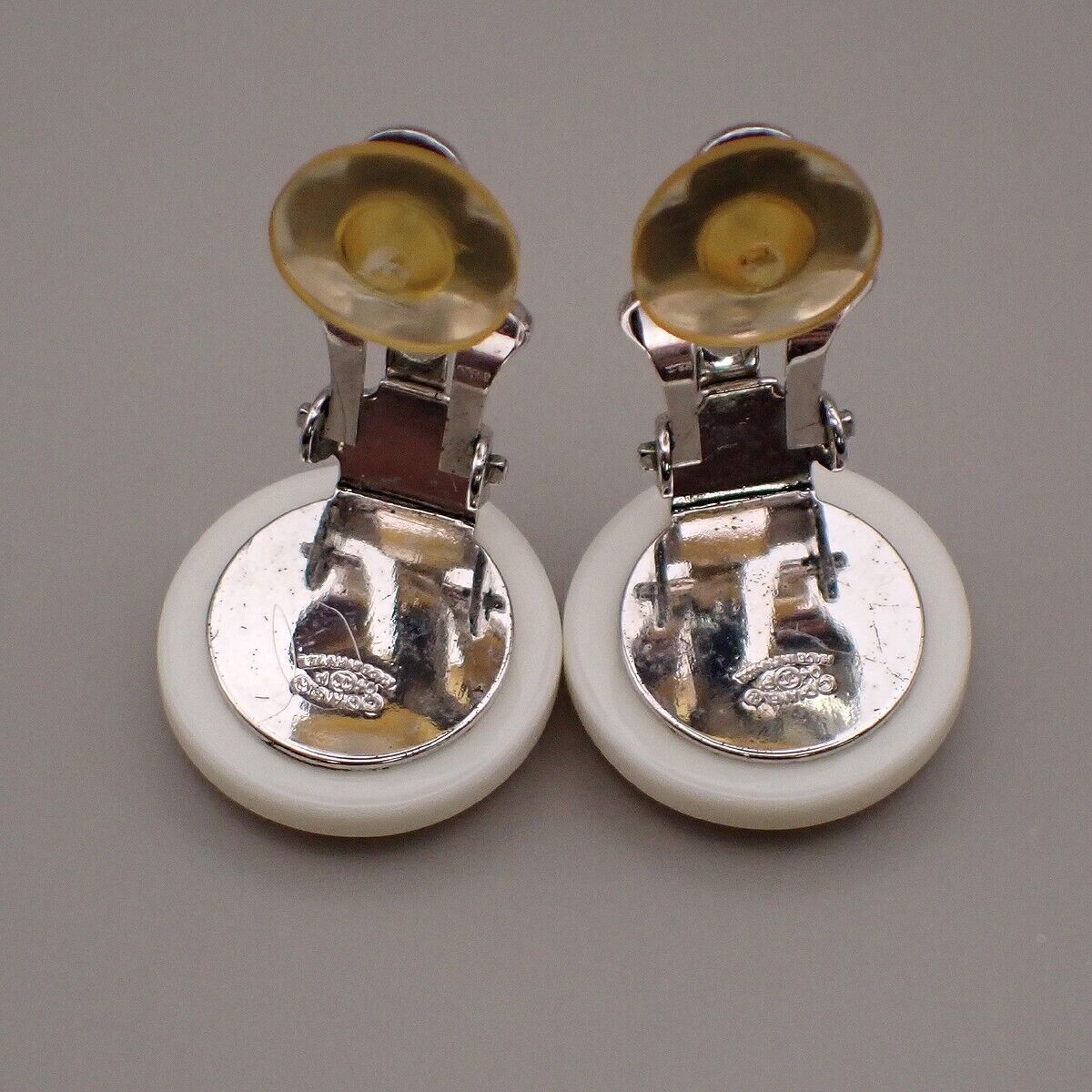 CHANEL CC Logo Clover Round Button Earrings 04P Clip-On White Silver 32YE499