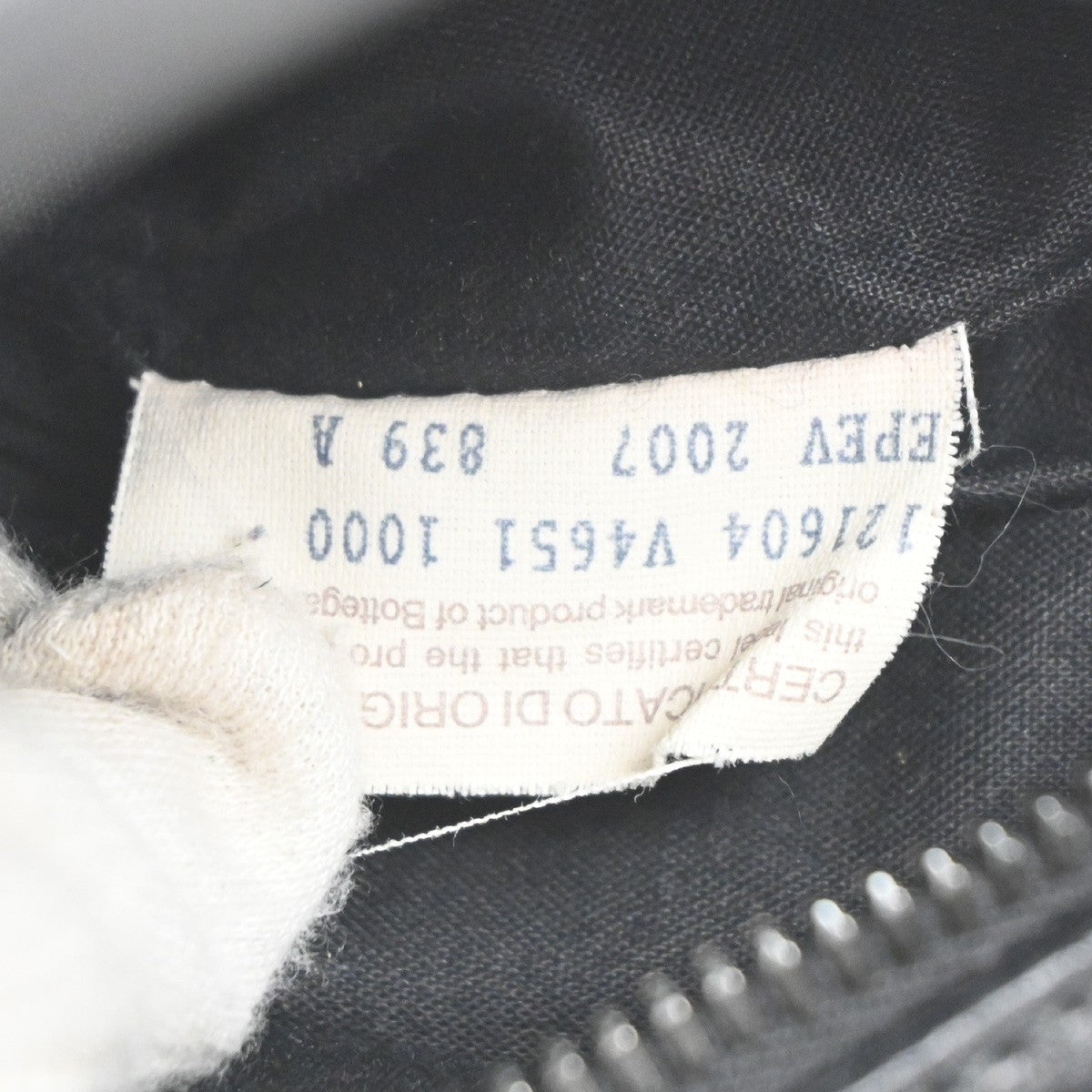 BOTTEGA VENETA Logo Intrecciato Body Bum Bag Leather Black Italy 12RL727