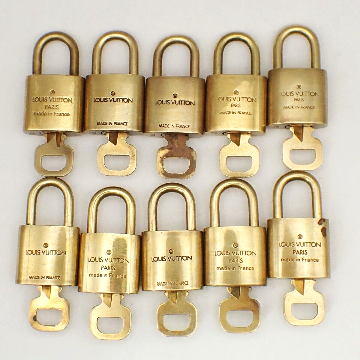 LOUIS VUITTON LV 10 Set  Padlock Key Bag Charm Cadena Gold Plated France 37YF814