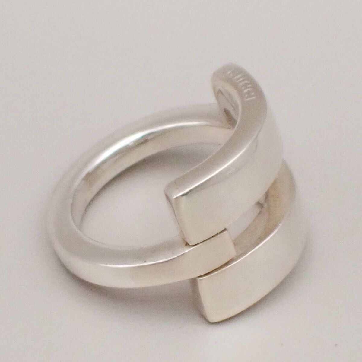 GUCCI  Logo Ring Sterling Silver Size JP 9 US 5 Italy Accessory 07YF242