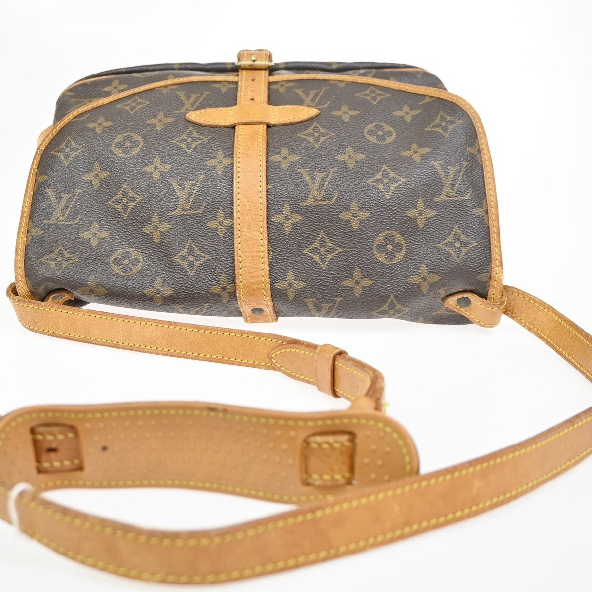 LOUIS VUITTON Logo Saumur 30 Shoulder Bag Monogram Leather Brown M42256 32ZA139