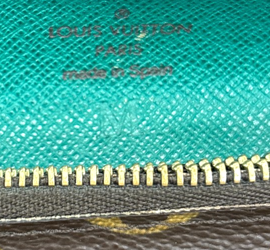 LOUIS VUITTON Portefeuille Emilie Wallet Monogram Leather BN GN M60137 60KD032