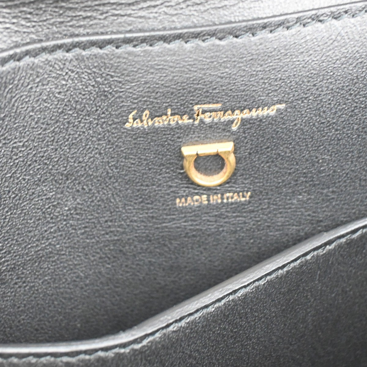 SALVATORE FERRAGAMO 2Way Gancini Shoulder Hand Bag Leather Black Gold 79RF484