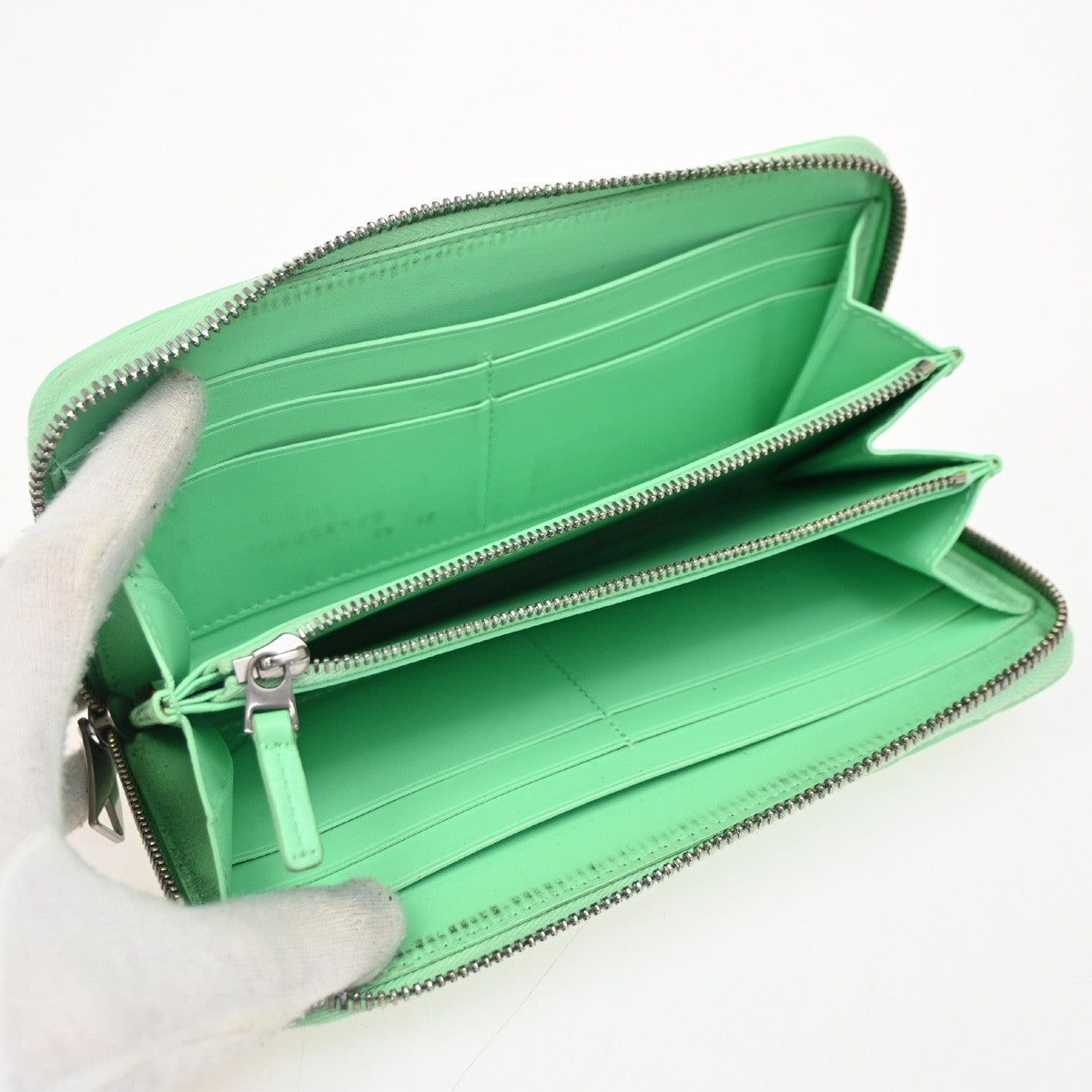 BOTTEGA VENETA Logo Intrecciato Zippy Long Wallet Leather Green SHW 66DA285