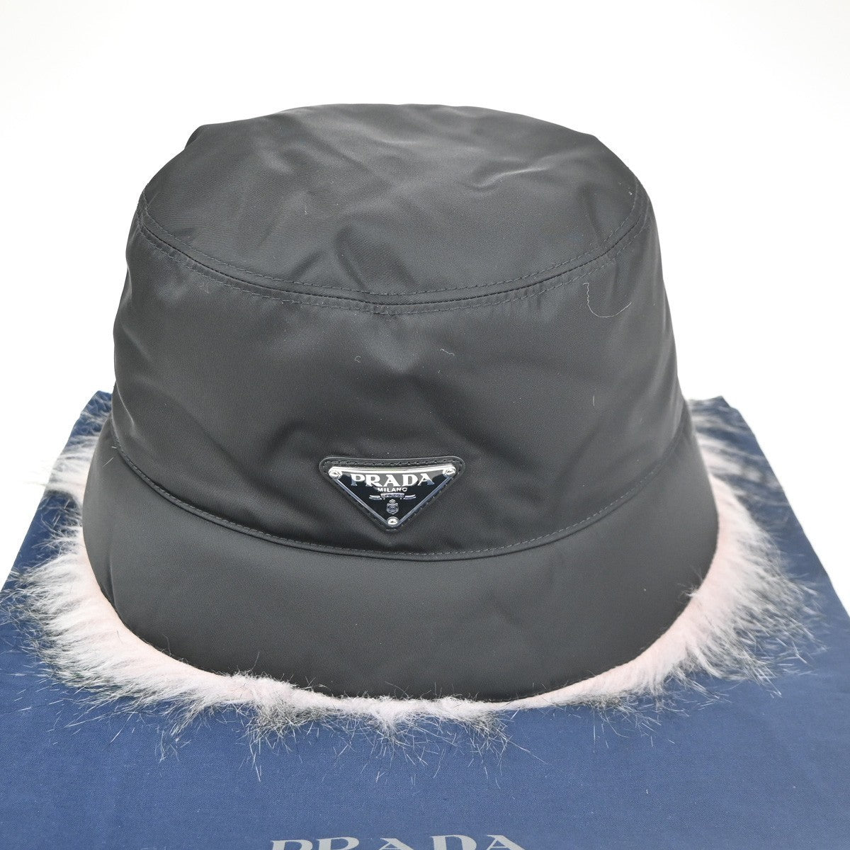 PRADA Plate Logo Bucket Hat Cap #M 58 Re-Nylon Fur Leather Black Pink 80RL689