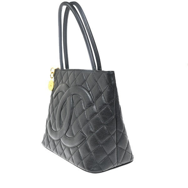 CHANEL Medallion Matelasse Shoulder Bag Grained Calfskin Leather Black 338RP060