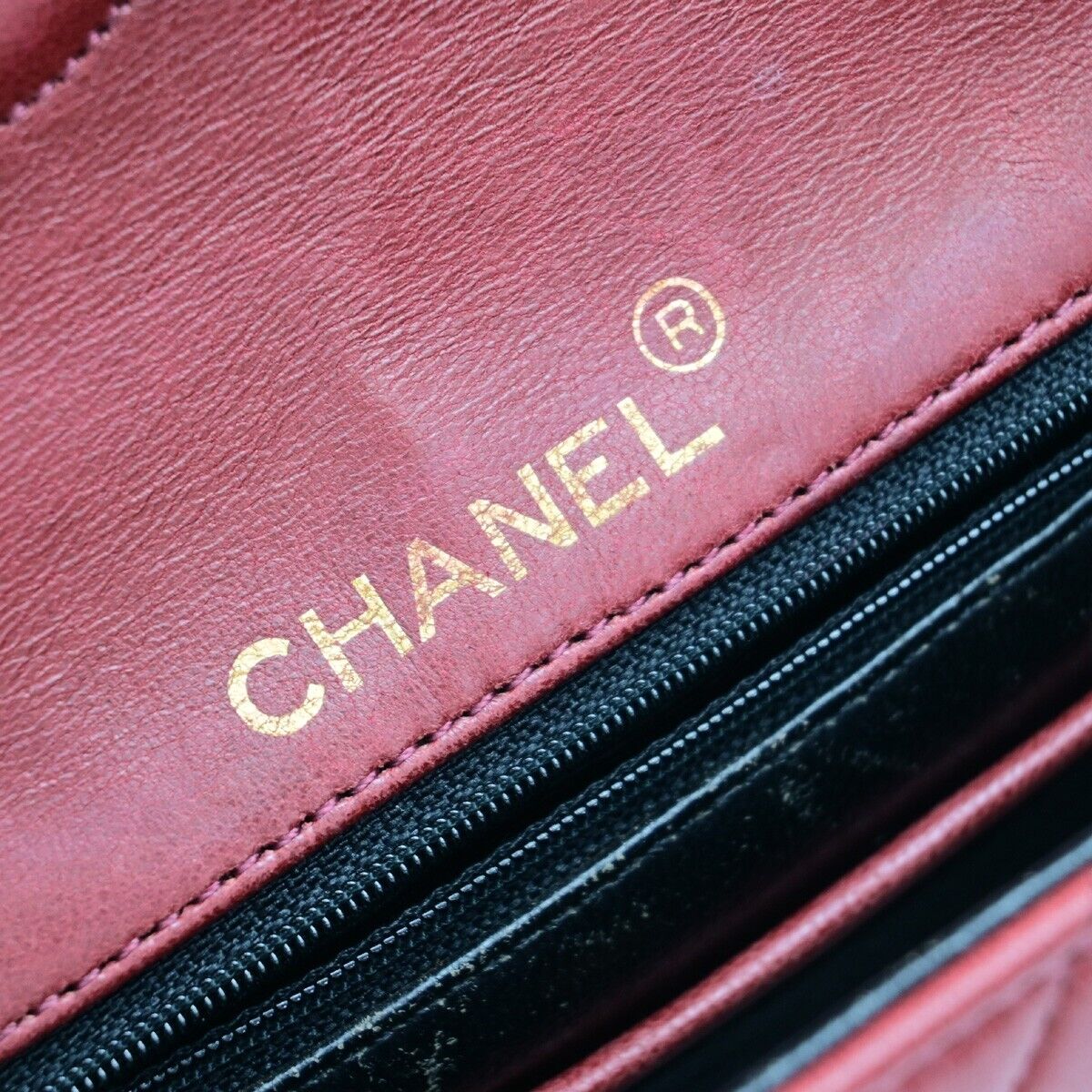 CHANEL CC Logo Mini Matelasse Chain Shoulder Bag Leather Red Vintage 335RF239